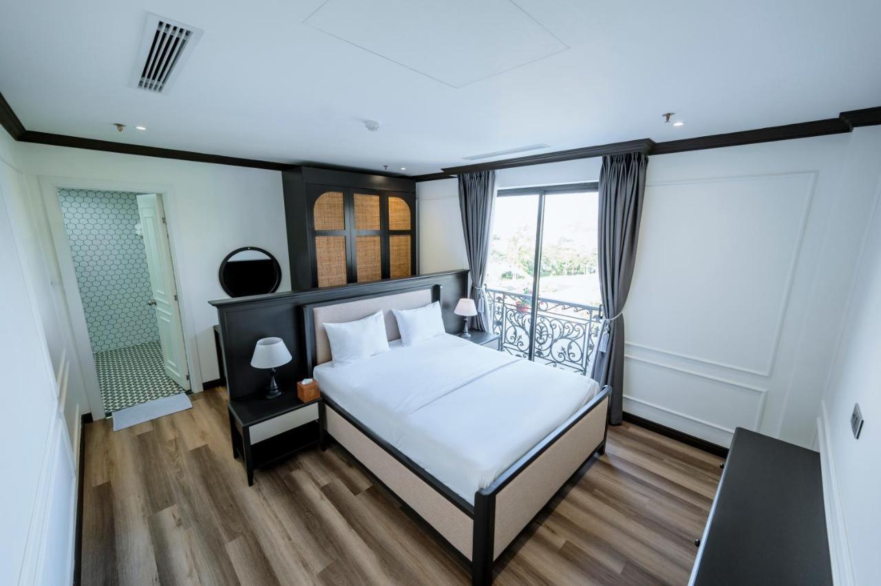 Khach San Robin Gia Nghia Hotel Buitenkant foto