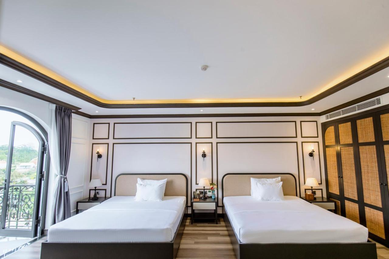 Khach San Robin Gia Nghia Hotel Buitenkant foto